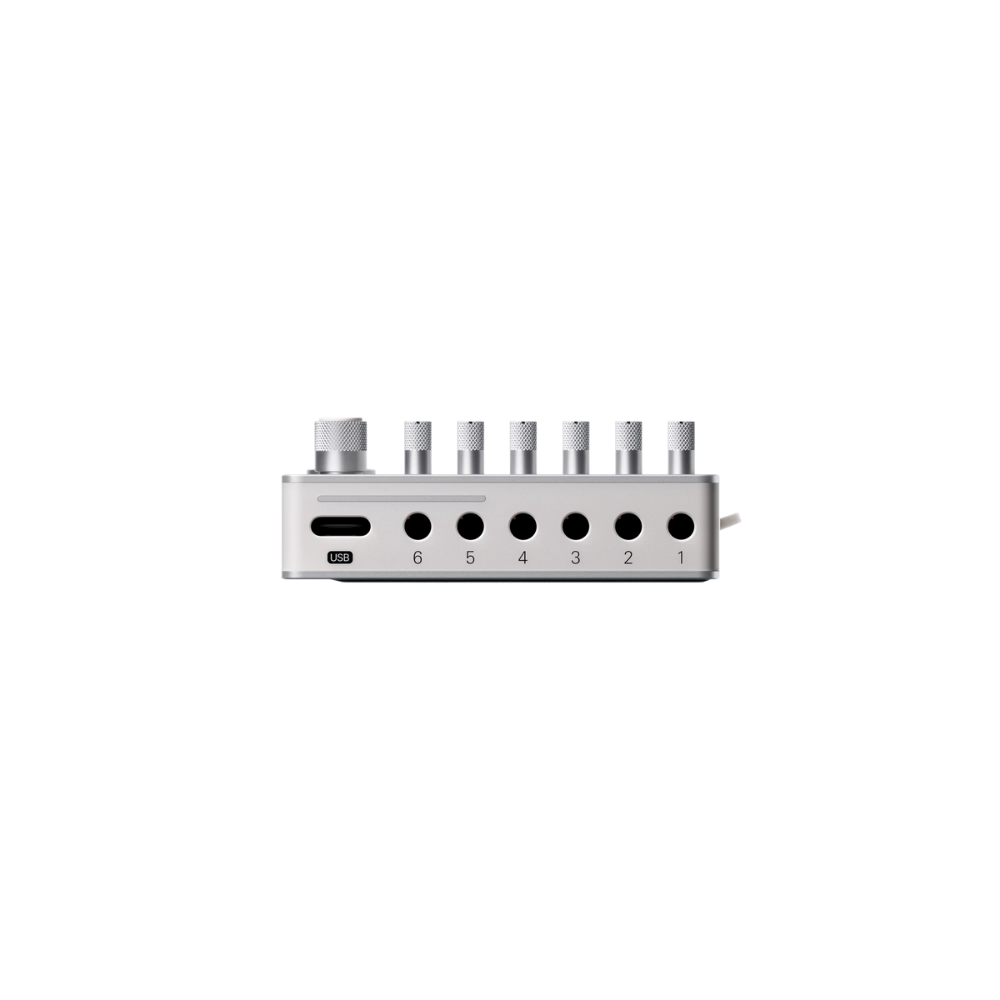 Teenage Engineering TX-6 silver